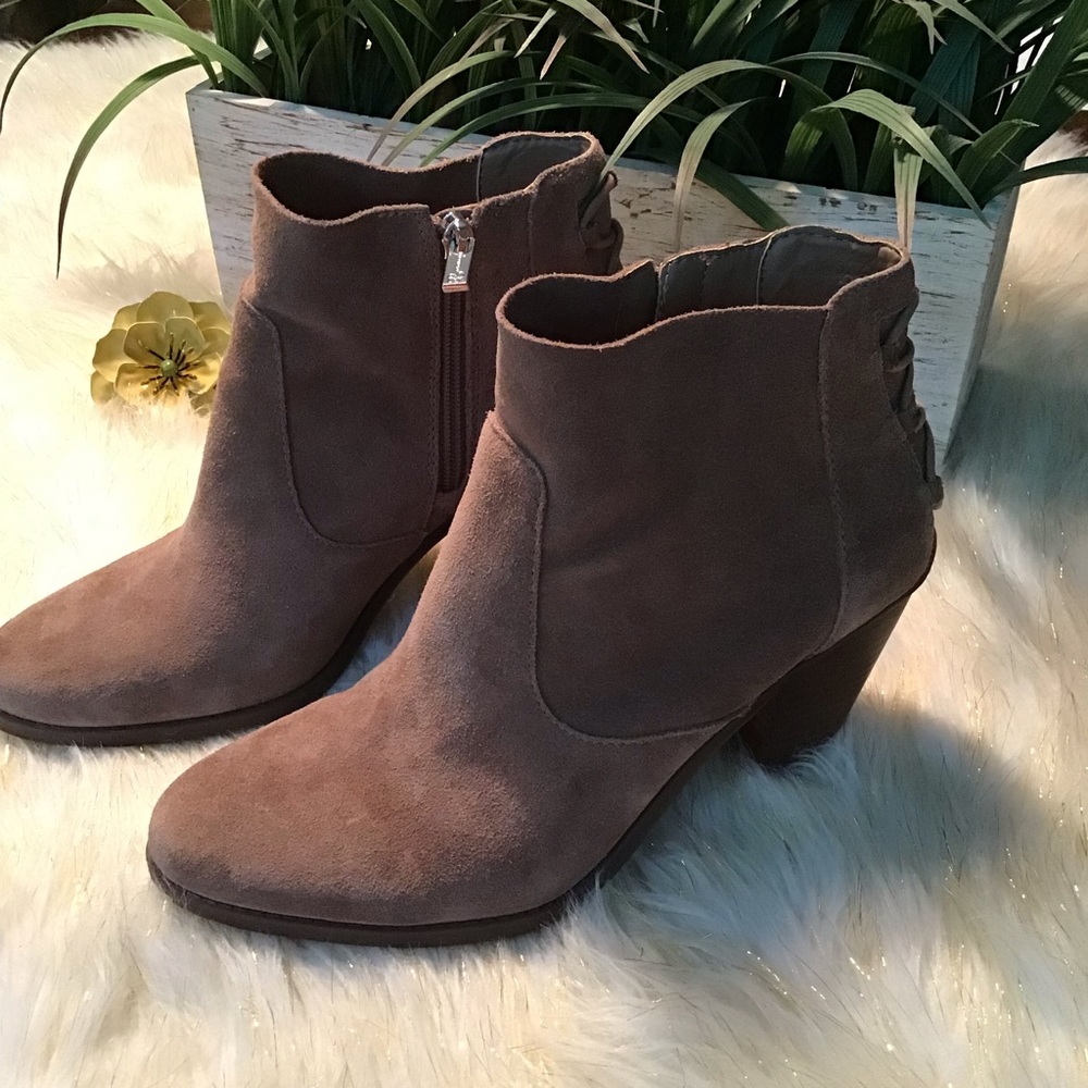 Jessica Simpson suede lace back Claron booties - Picture 1 of 7